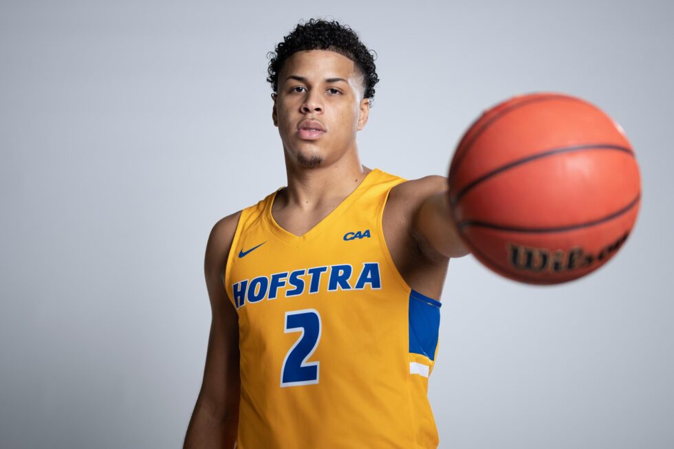 West Virginia men’s basketball gains addition of transfer Omar Silverio